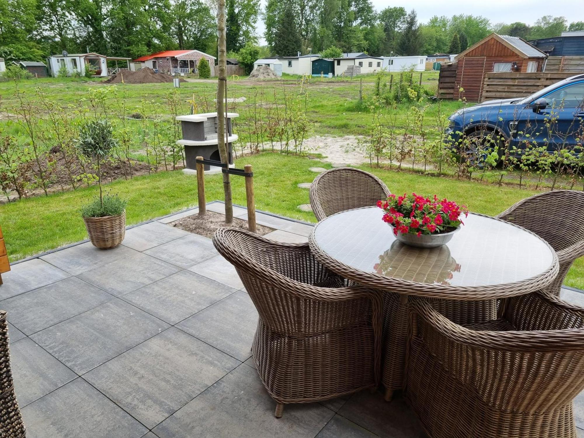 Nieuw - Luxe Blokhut Chalet In Bosrijke Omgeving Anloo Exterior foto